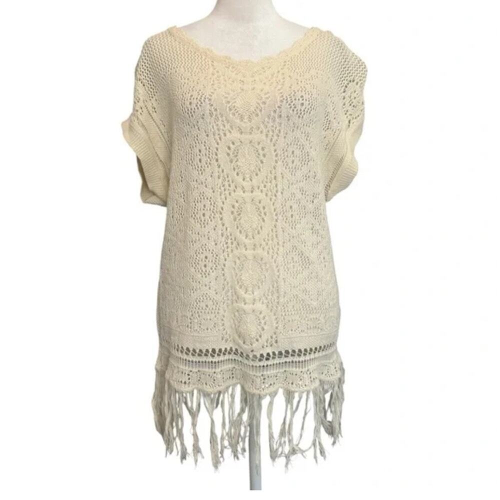 Cute heart festival knit top